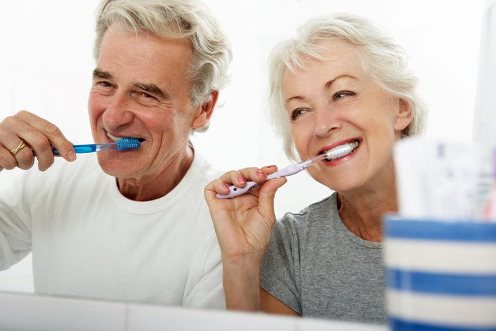 معاینات دندان در سنین بالا