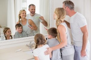 آموزش مسواک زدن
